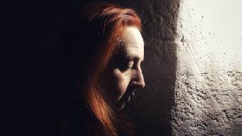 Lumie - Apparenze Pirandelliane